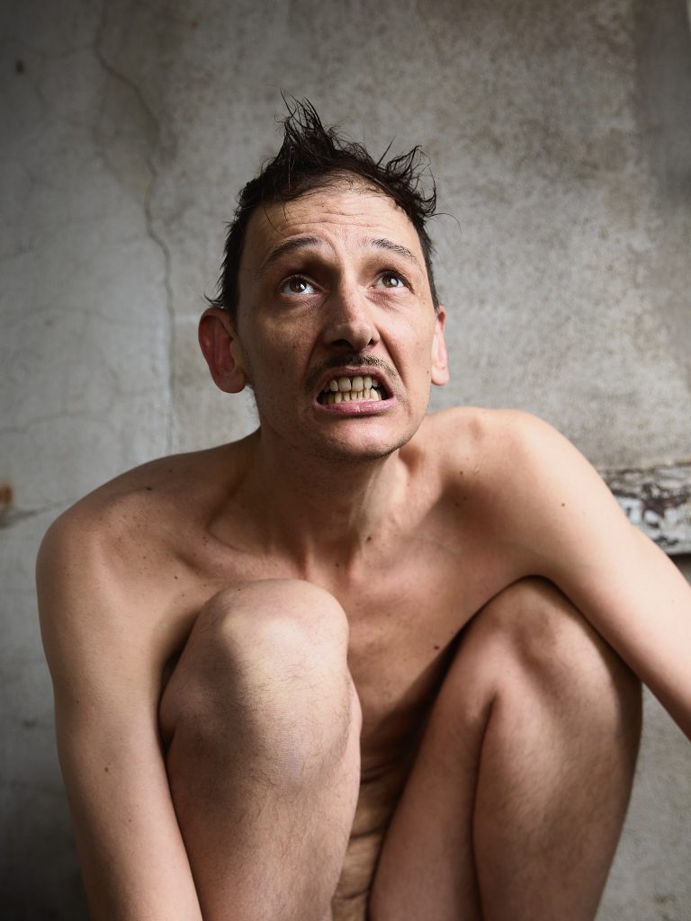 FEB0D426-80A4-4ED1-A232-09904A7C0303